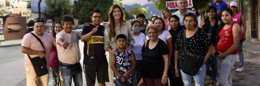 La Municipalidad habilitó nuevas luminarias beneficiando a ocho barrios de la zona sudeste