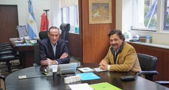 Sáenz repasó la agenda de obras para Salta con autoridades de Vialidad Nacional