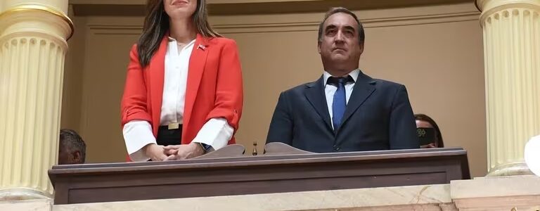 El Senado sesiona hoy con acuerdo entre el oficialismo y la oposición no “K” para correr al PJ de las comisiones