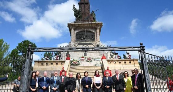 El gobernador Gustavo Sáenz presidió los actos por el 211° aniversario de la Batalla de Salta