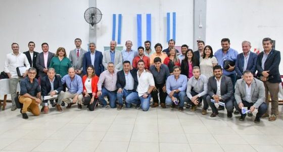 Con 11 intendentes y legisladores del Valle de Lerma continuó la ronda de consultas por el presupuesto 2025