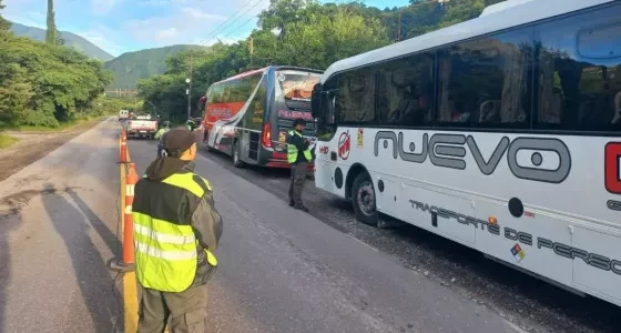 Contra el transporte ilegal: la AMT intensifica los controles por un verano seguro