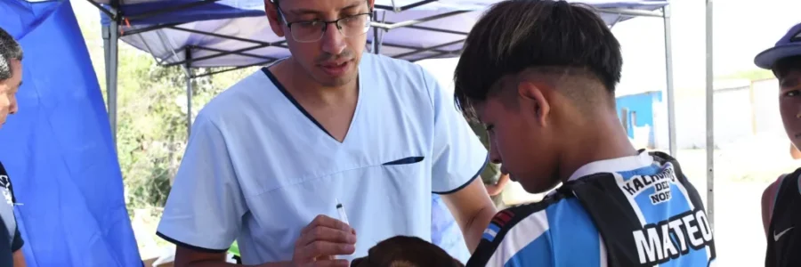 La campaña de vacunación antirrábica llega al barrio Campo Caseros